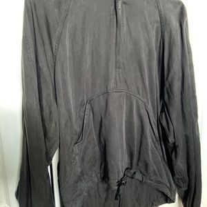 Lululemon half zip pullover